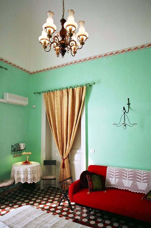 5 Balconi B&B Catania Szoba fotó